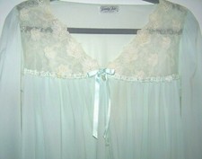 Vtg Romantic Vanity Fair Pale Blue Nylon Robe S Lace Yoke Button Front Pockets