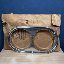 1960 61 62 Plymouth Valiant A Body Nos Mopar Rh Headlight Door Bezel 2195558 1960 61 62 Plymouth Valiant A Body Nos Mopar Rh Headlight Door Bezel 2195558