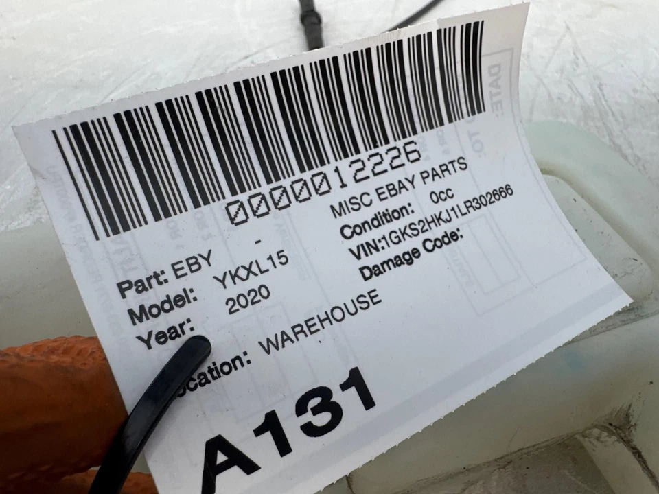 GMC Yukon XL 2015-2020 parabrisas lavadora líquido depósito botella tanque fabricante de equipos originales Foto 2 de 4