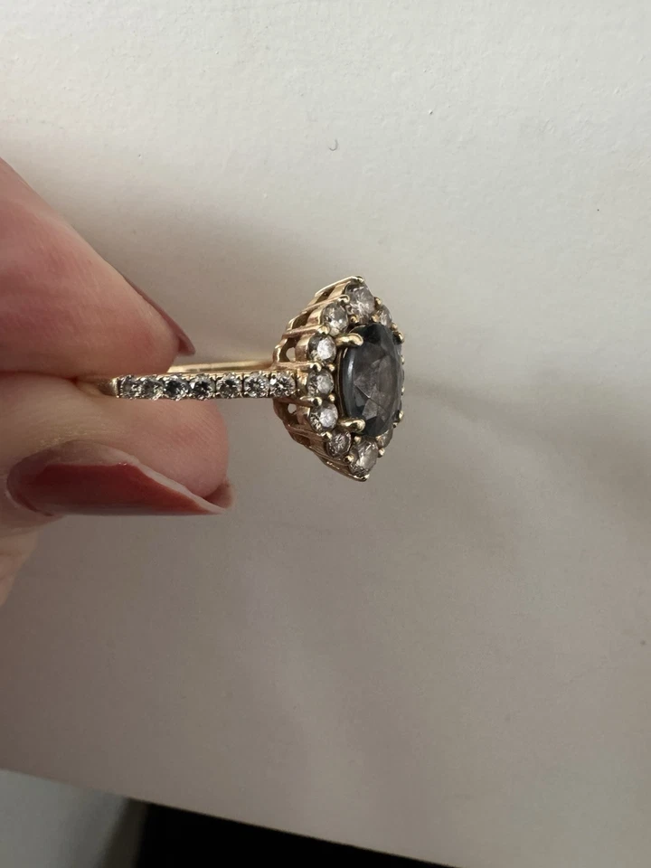 Anillo de oro de 14k con espinela gris y diamantes blancos Le Vian Foto 3 de 4