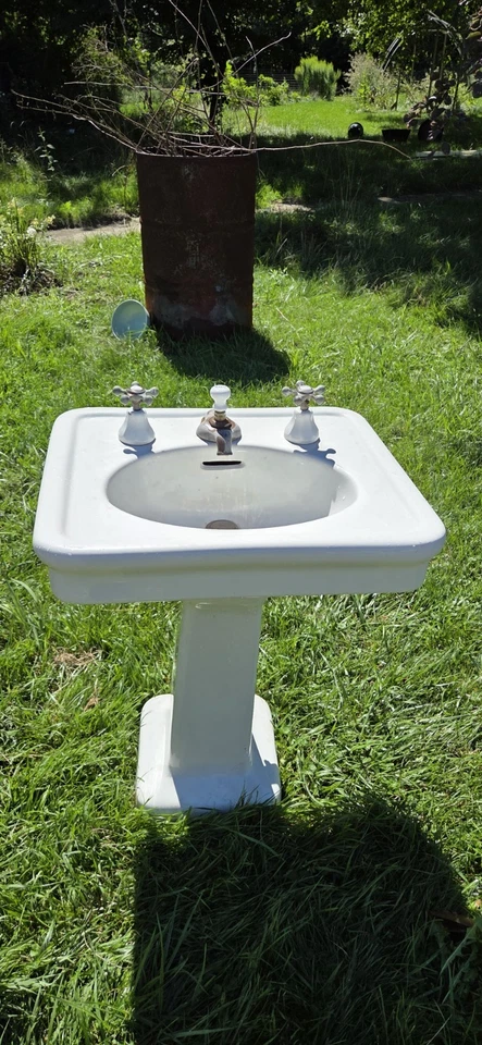 Vintage Antique American Standard Porcelain Pedestal Bathroom Sink with Hardware - Image 2 of 4