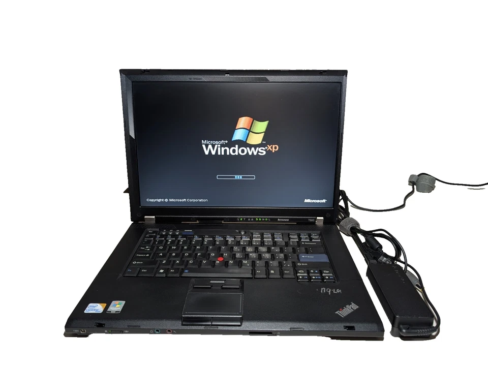 Mint! Lenovo ThinkPad T500 — C2D P8400 • 3GB RAM • 320GB HDD • AMD • DVD • XP - Image 2 of 4