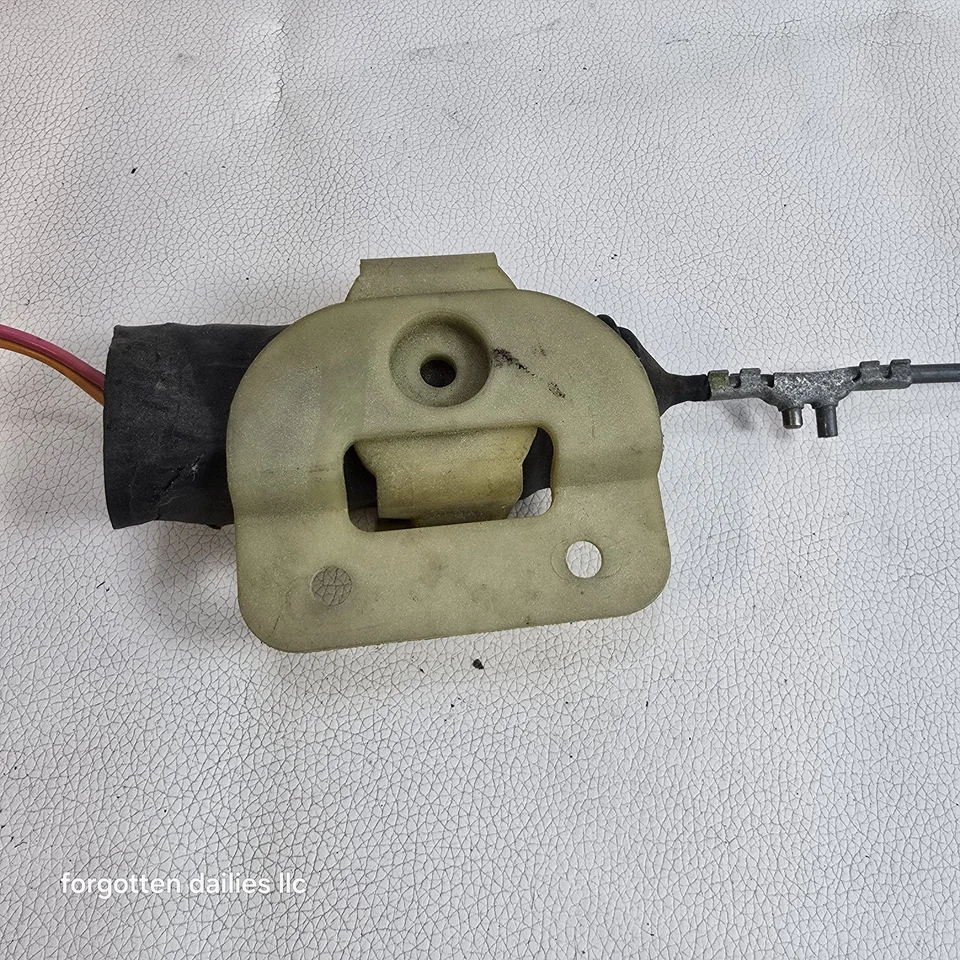 Solenoide de cerradura de puerta láser Dodge Daytona Turbo Z Chrysler 4184156 Nuevo de Lote Antiguo Foto 4 de 4