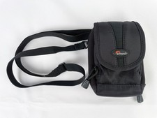 Lowepro Rezo 50 Black Point  Shoot Camera Pouch w/ Carry Strap  Belt Loop