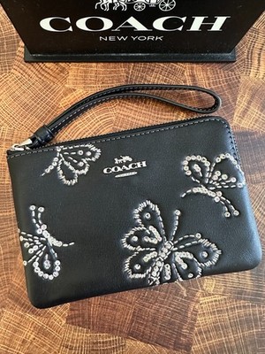 BANGKING 　わかめ BN Coach Corner Zip Wristlet With Sparkly Butterfly Print CCJ72 | eBay