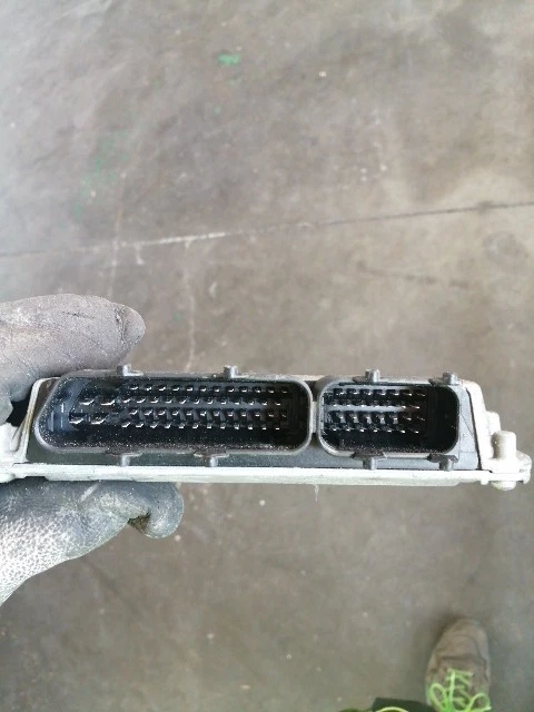 CENTRALINA MOTORE PER SKODA Roomster 1° Serie 03E906023J 5WP40804 Benzina 1.2  - Immagine 3 di 4