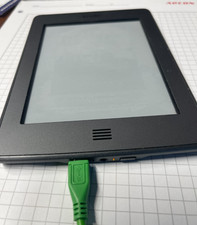 Amazon Kindle Touch 4th Gen D01200 6  WiFi E-Reader Bundle FOR PARTS