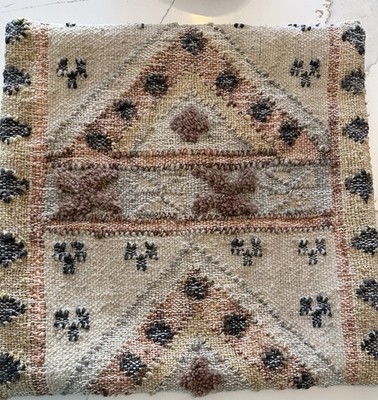 2 EUC Surya Bohemian Style Zip Pillow Covers 20 x 20, Jute/Cotton, Beige/GreyGld