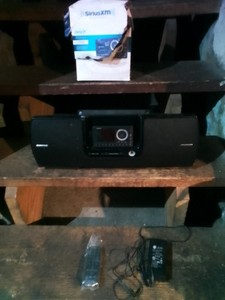 SiriusXM SXSD2 Portable Speaker Dock Audio System with Onyx EZ Player