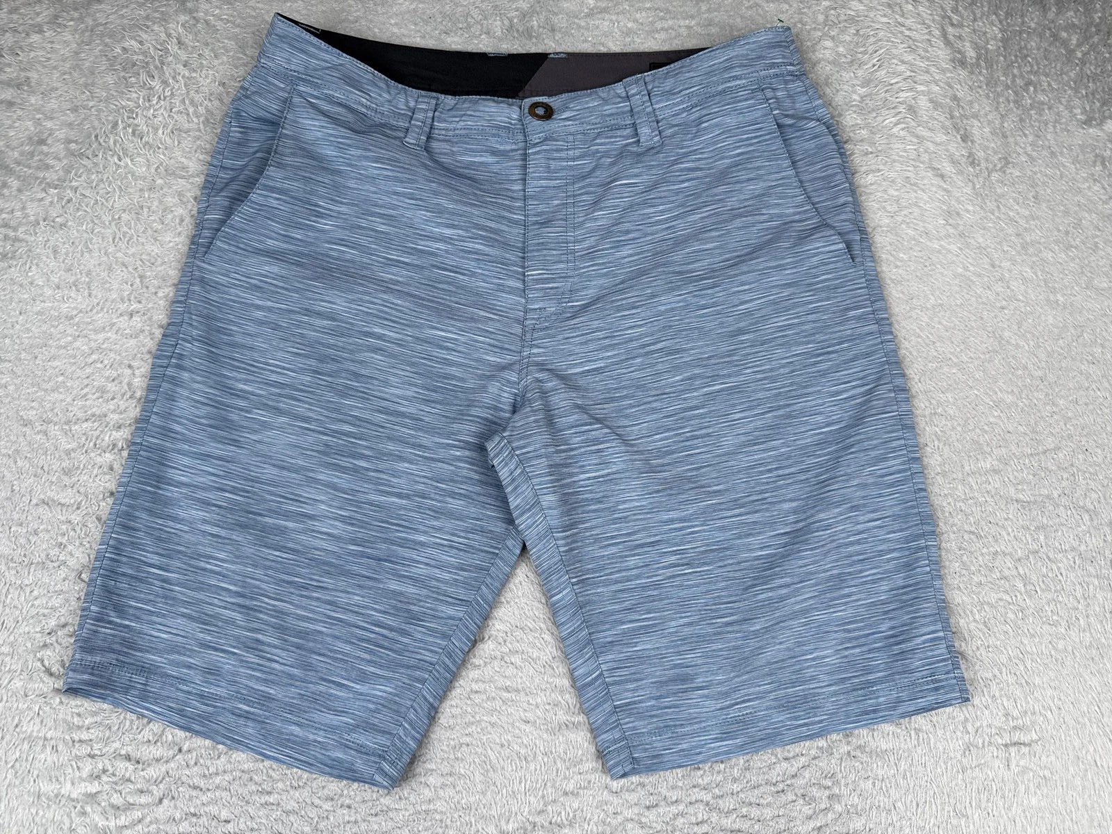 Volcom Shorts Mens 33 Blue Striped Microfiber Chino Flat Front 11 Inseam Skate
Opens in a new window