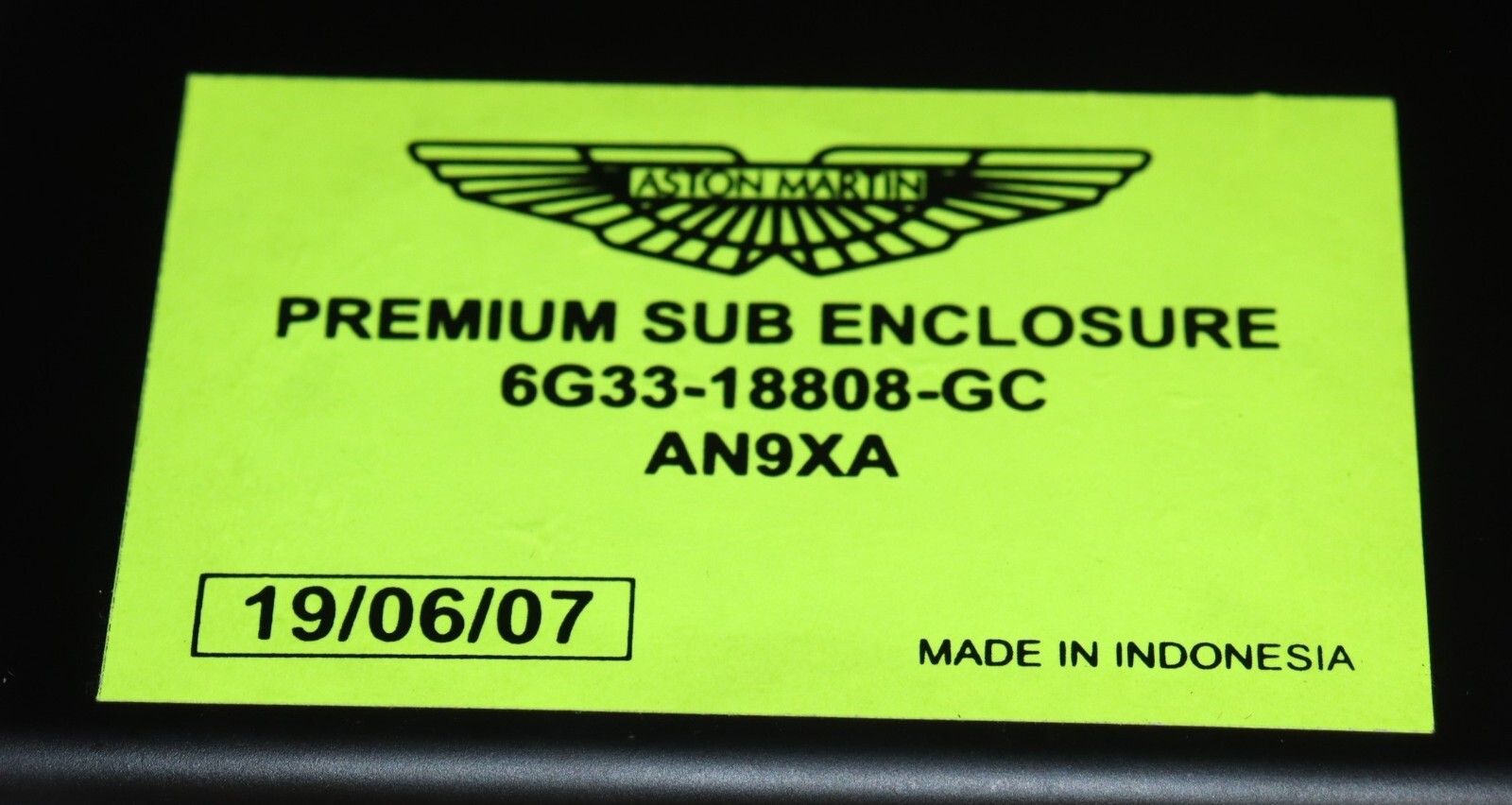 2007 - 2010 ASTON MARTIN V8 VANTAGE REAR SUBWOOFER SUB WOOFER SPEAKER OEM