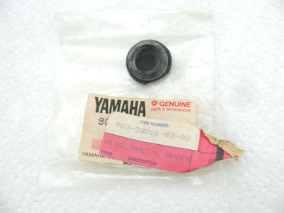 Yamaha FZX700 Fazer OEM Cylinder Head Special Shape Plug 90338