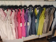 MADE IN ITALY schönes Spitzentop Top mit Spi...