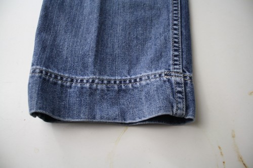 Eddie Bauer Natural Fit women medium wash blue jean CAPRI sz 4R 28x22 cropped - Picture 7 of 10