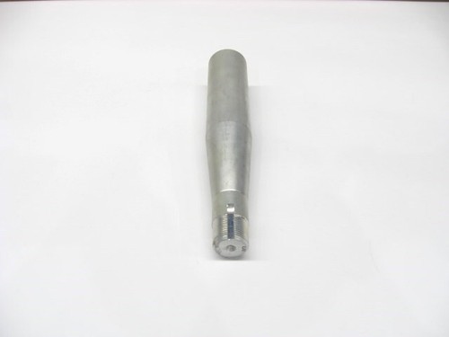 Main Gear Axle - Cessna 320 - PN: 0841000-7 - Lot # B833 - Picture 2 of 4