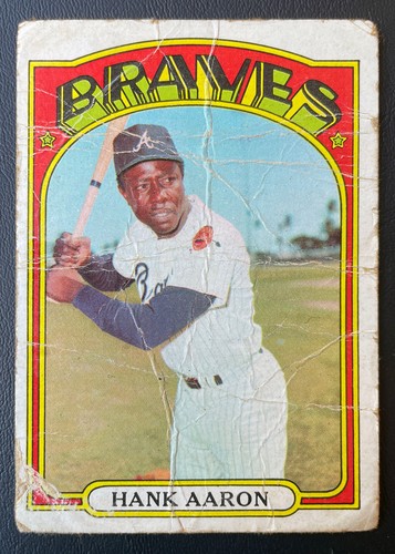 1972 Topps #299 - HANK AARON (HOF) - Atlanta Braves