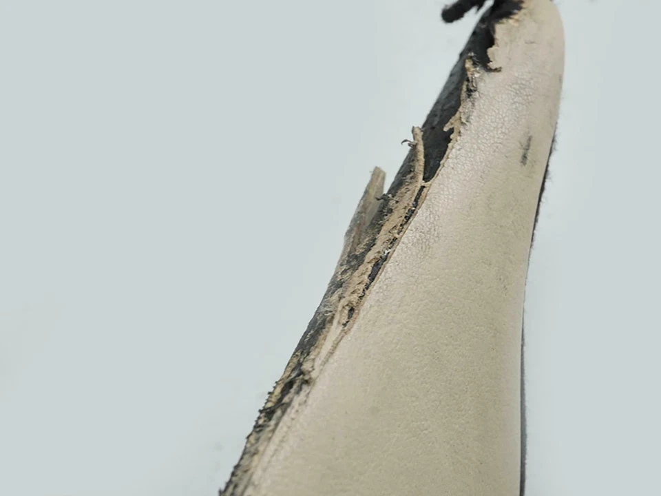 1994 - 1995 Mercedes Benz E Class W124 A Pillar Trim Cover Right Left Set Of 2 - Image 4 of 4