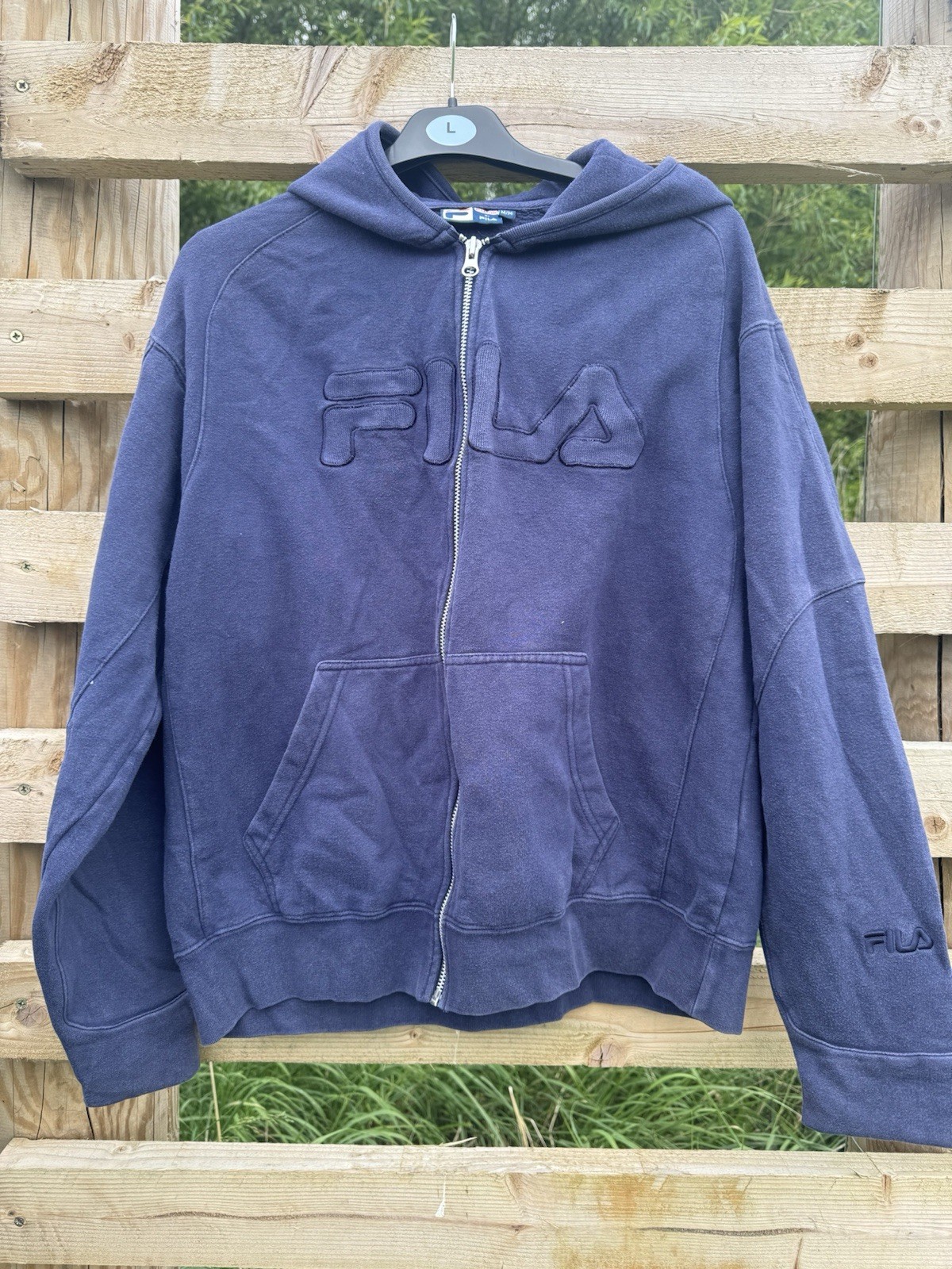 Giacca con cappuccio e zip Fila Spell Out M