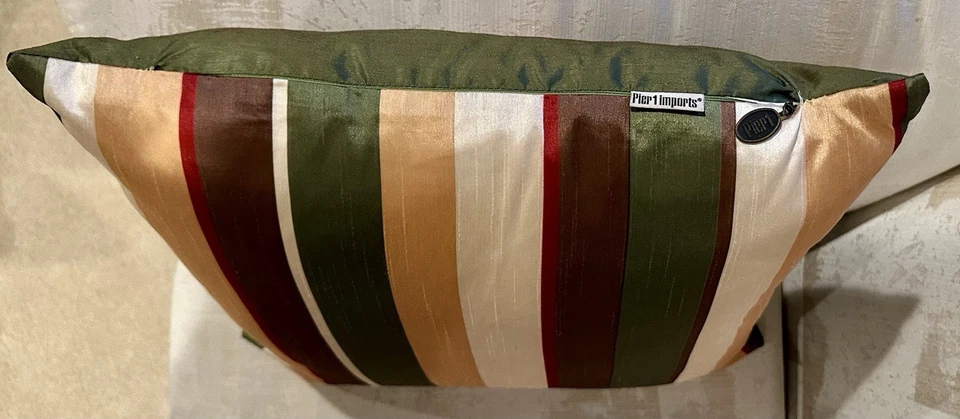 Pier 1 Juego 2 Almohadas Cremallera 17" Marrón Amarillo y Salvia Floral Rayas x2 Lados Foto 4 de 4