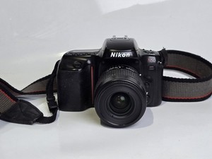 Nikon F50 Appareil Reflex Body Only N°2427578 - Testé et fonctionnel