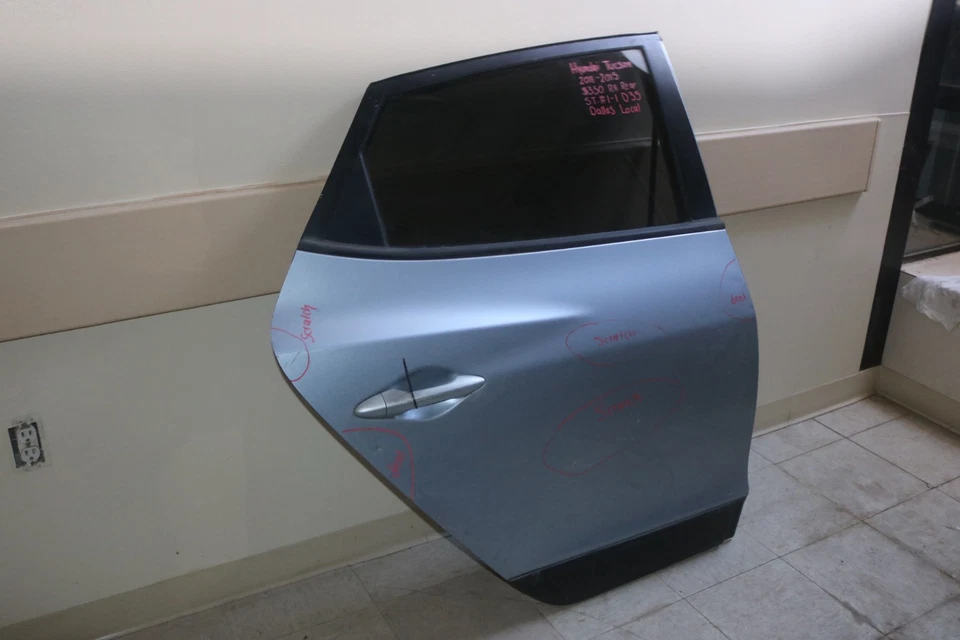 2011 2015 HYUNDAI TUCSON RIGHT SIDE REAR DOOR - Image 2 of 4