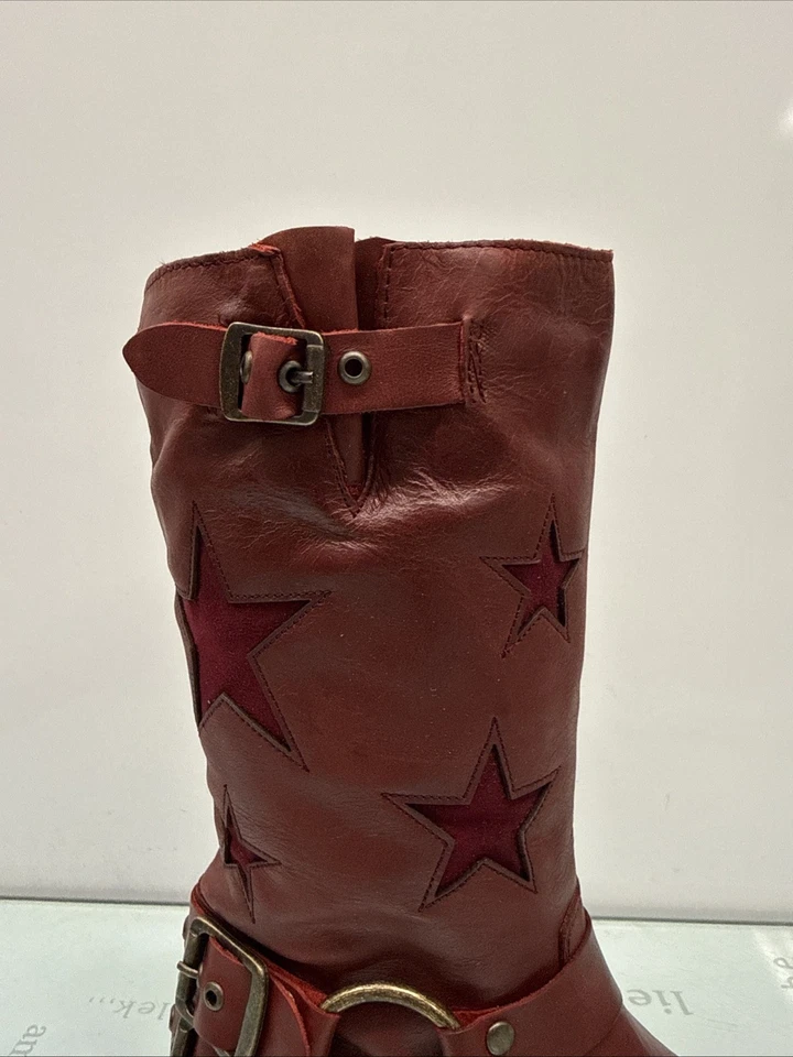 Botas Dingo Star Mid Color Rojo Oscuro Mujer Talla 7.5, Usadas. Foto 2 de 4