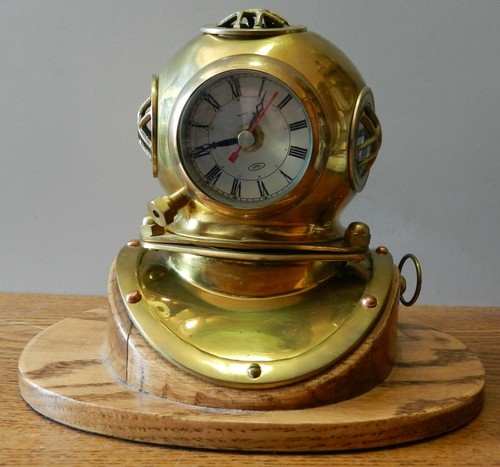 Antique Brass Decorative Divers Helmet AITG Clock on wood 10" base - Picture 1 of 8