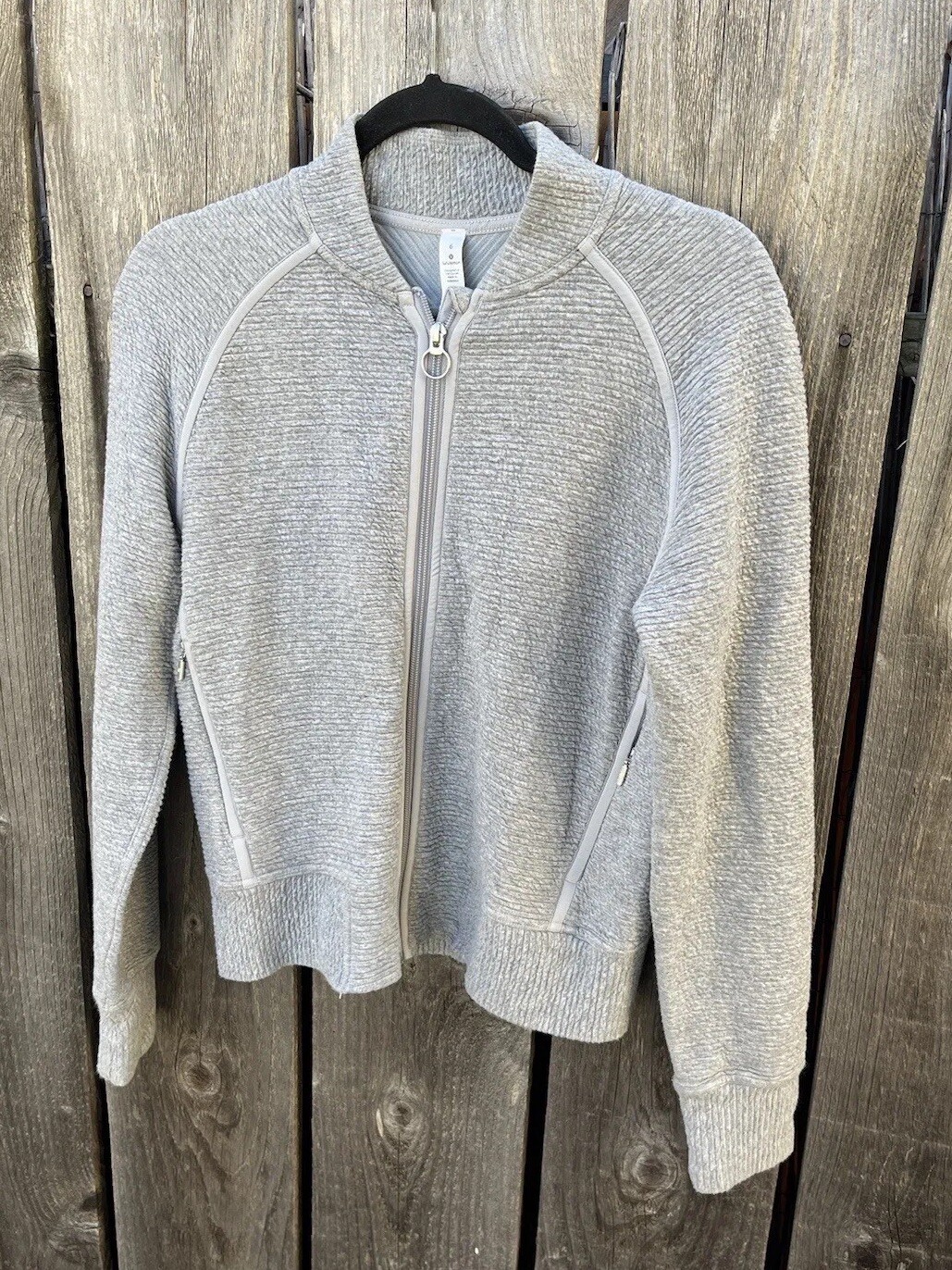 Women's Lululemon Jacket Gray Solid Full Zip 6 Ac… - image 5