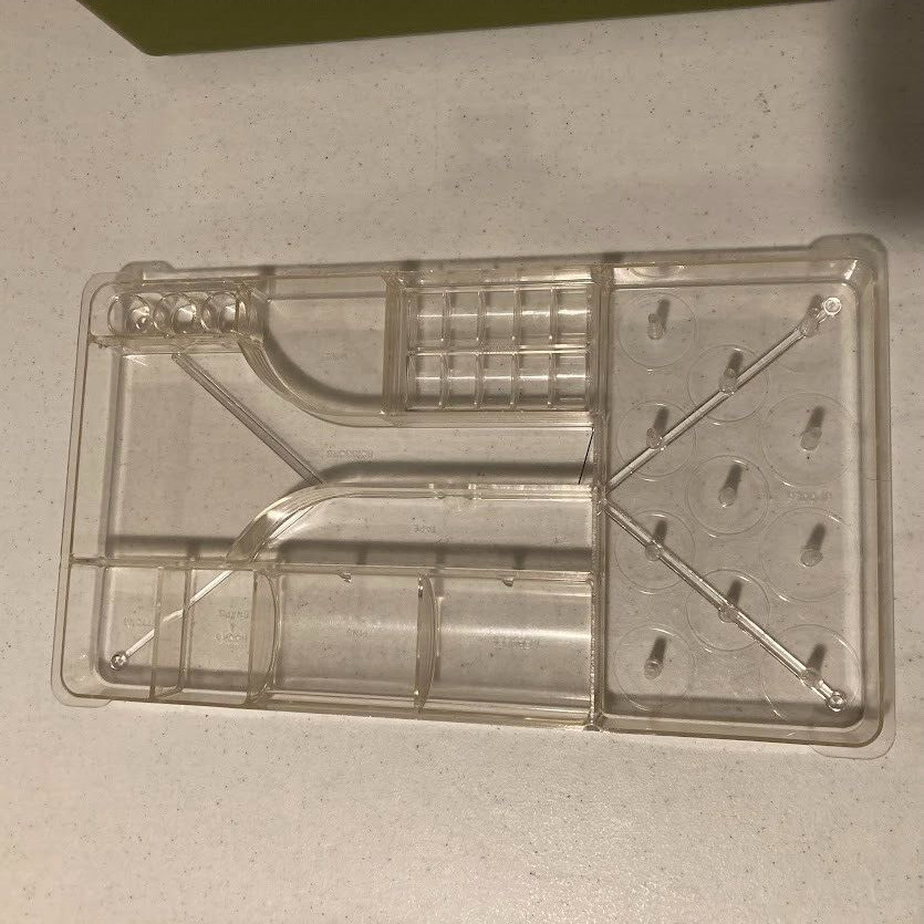 WIL-HOLD Plastic SEWING BOX 1970s Green with Tray Med Size Vintage Wilson Mfg.