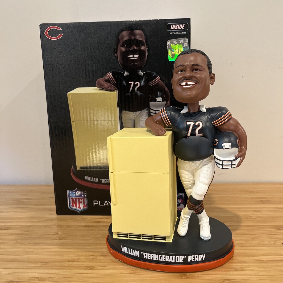 WILLIAM “Refrigerator” PERRY Chicago Bears L Football Greats