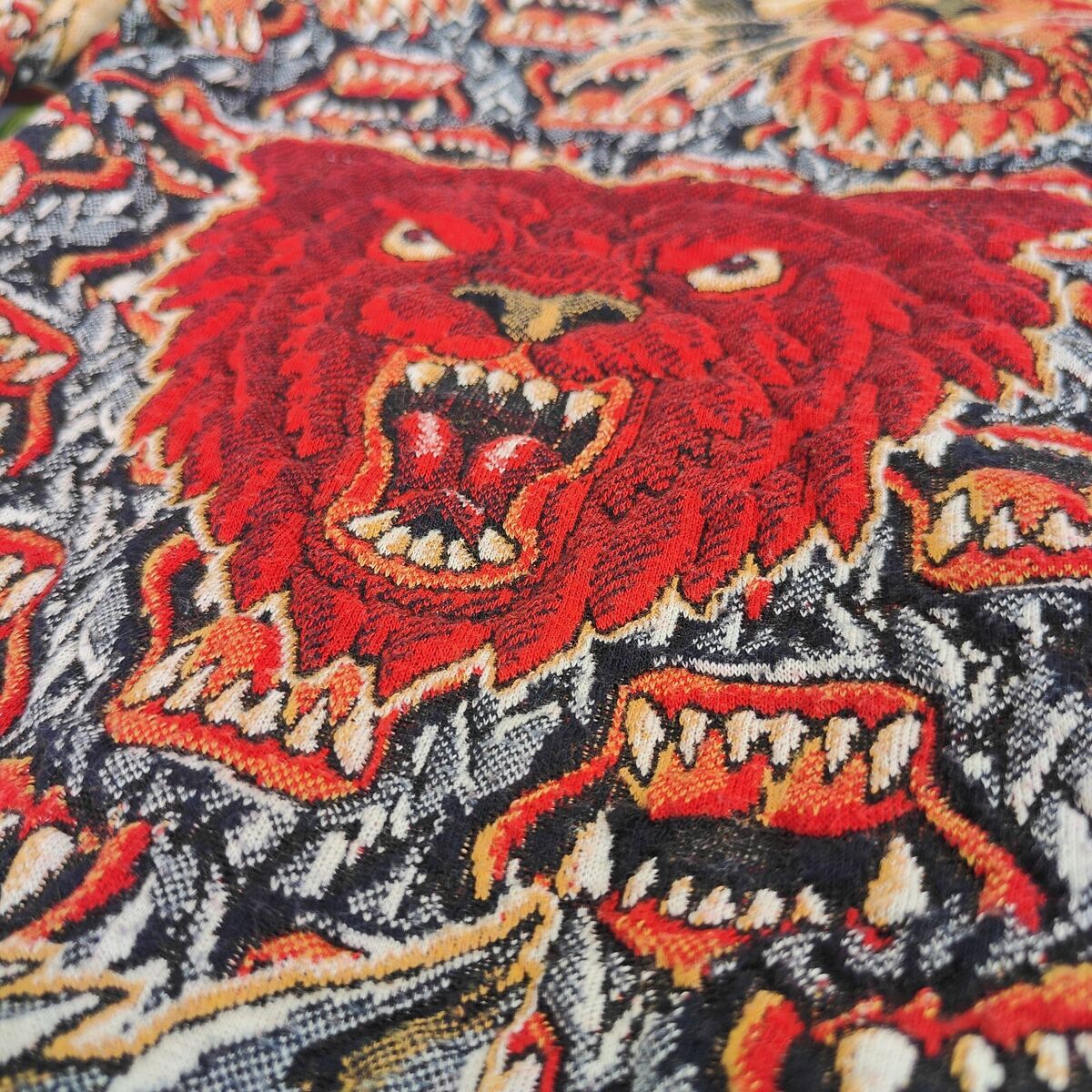 Zara Men's Jacquard Tiger Wolf Bear Eagle Fang Animal Zara Men's Jacquard Tiger Wolf Bear Eagle Fang Animal