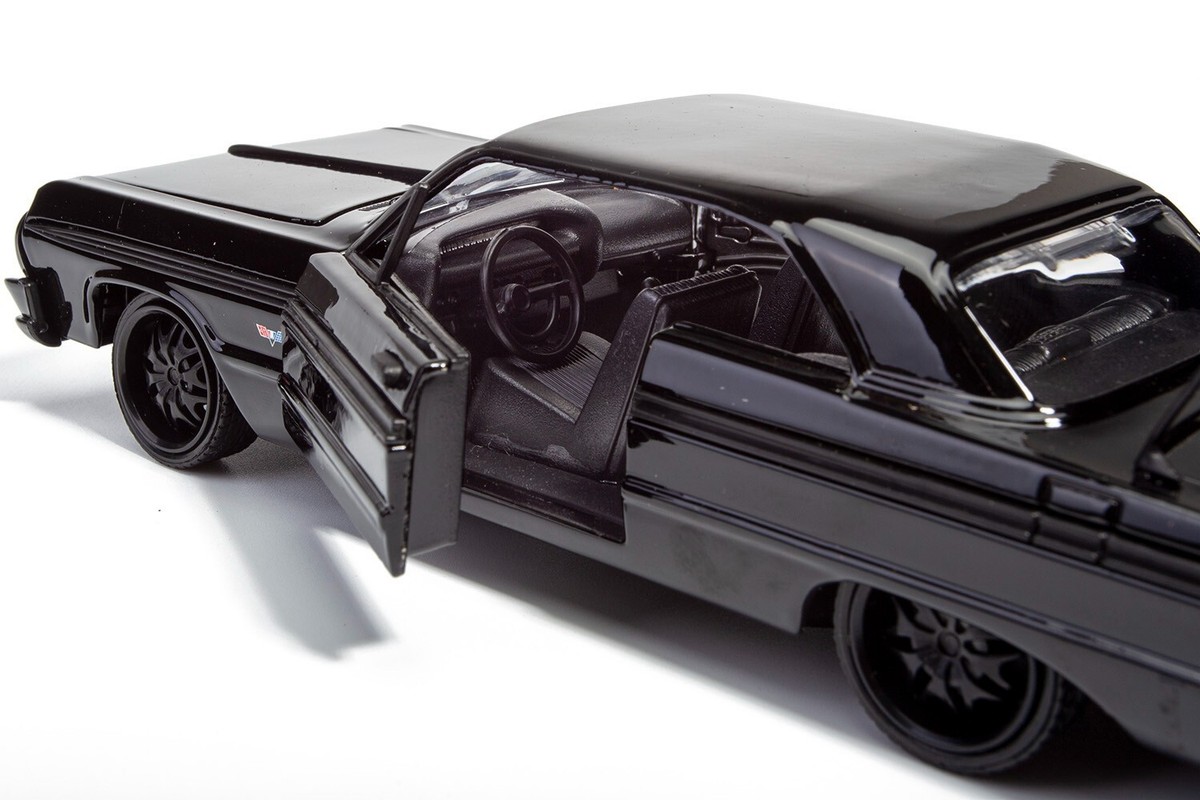 1964 Chevrolet Impala Blacked Out w/ Custom Wheels 1:24