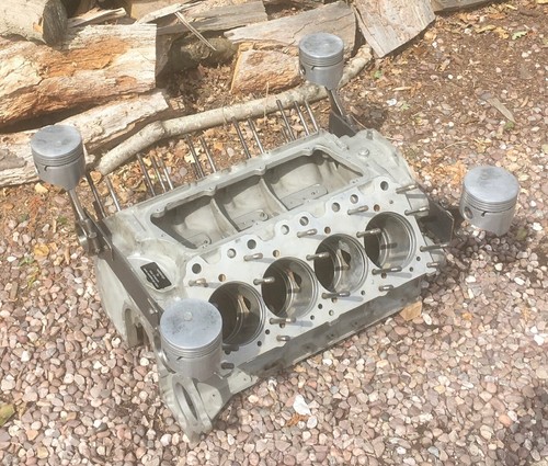 Rolls Royce V8 Engine Block Coffee Table - Industrial Finish! One Off! - Picture 1 of 9