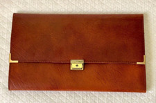 Portadocumenti da viaggio vintage in  pelle marrone .Organizer professionale .