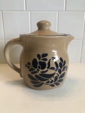 Pfaltzgraff Folk Art Teapot & Lid #550 Bluebird Pattern  Stonewear Pottery 40oz