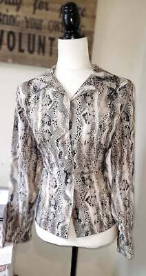 MILANO Size 8 (Medium) Women's Animal Print Dress Shirt Long Sleeves