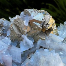VERY FINE PERUVIAN BARITE CRYSTALS WITH PYRITE