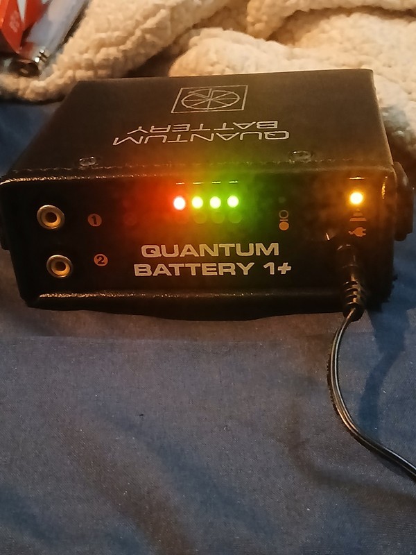 Quantum Battery 1+ (QB1+) Power Pack Kit Includes QB-26 Charger & MKZ3 Mint