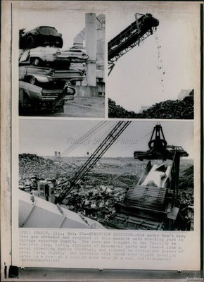 1971 Massive Auto Wrecking Yard Chicago Shreds Old Cars Recycling Wirephoto 8x10