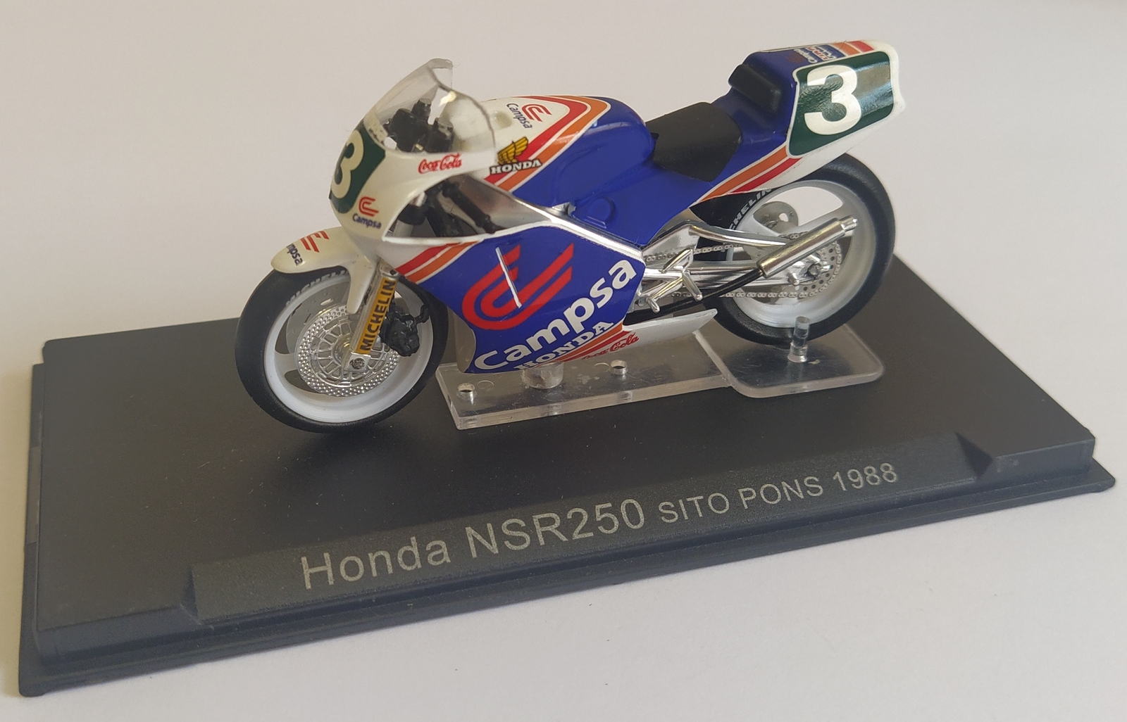 Deagostini 1:24 - Honda NSR250 Sito Pons 1988 Model