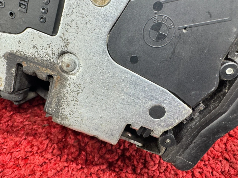 BMW 1999-2006 E46 M3 ACTUADOR DE CIERRE DE PUERTA LADO PASAJERO DELANTERO DERECHO OEM Foto 2 de 4