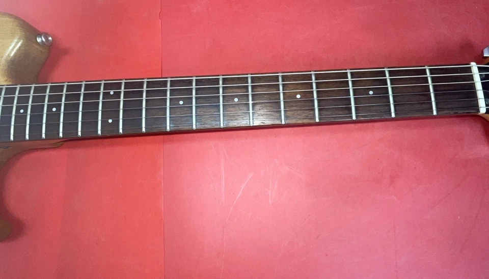 Vintage Electra Guitar 6 Strings Made In Japan - Image 4 of 4