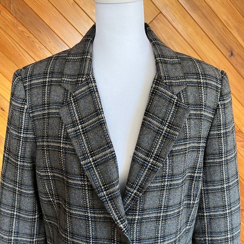 Vintage Gray and Blue Plaid Wool Blend Blazer - Picture 4 of 5