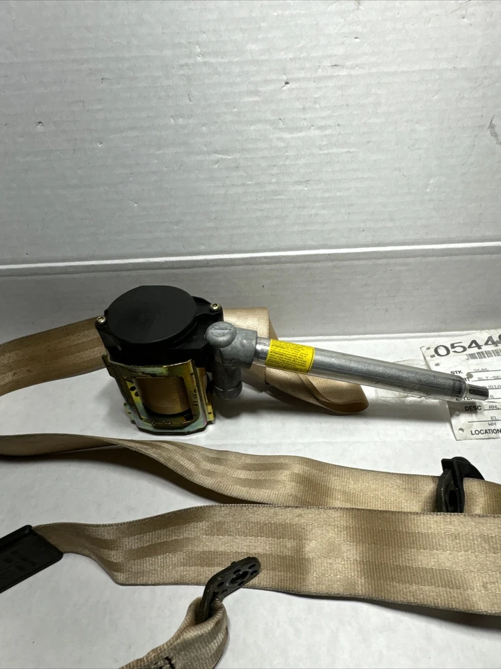 1998-2004 Audi A6 retrator de cinto de segurança dianteiro direito OEM sedã bronzeado - Imagem 3 de 4