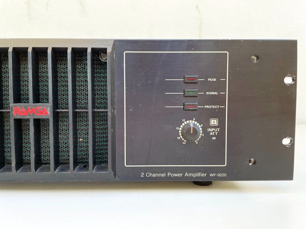 Vintage Technics/Panasonic RAMSA WP-9220 - Stereo Power Amplifier