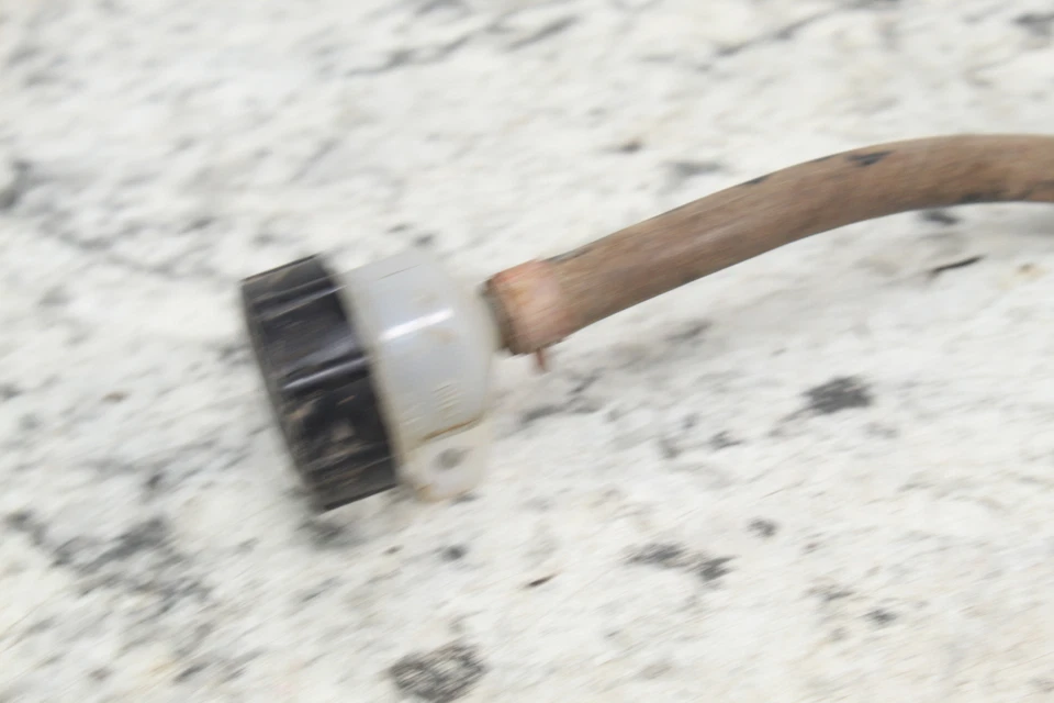 Polaris Sportsman 600 2005 cilindro maestro de freno trasero 1910790 Foto 2 de 4