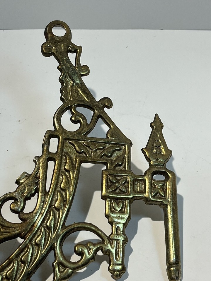 Antique Ornate Cast Iron Oil Lamp Swivel Arm WITH WALL BRACKET eBay