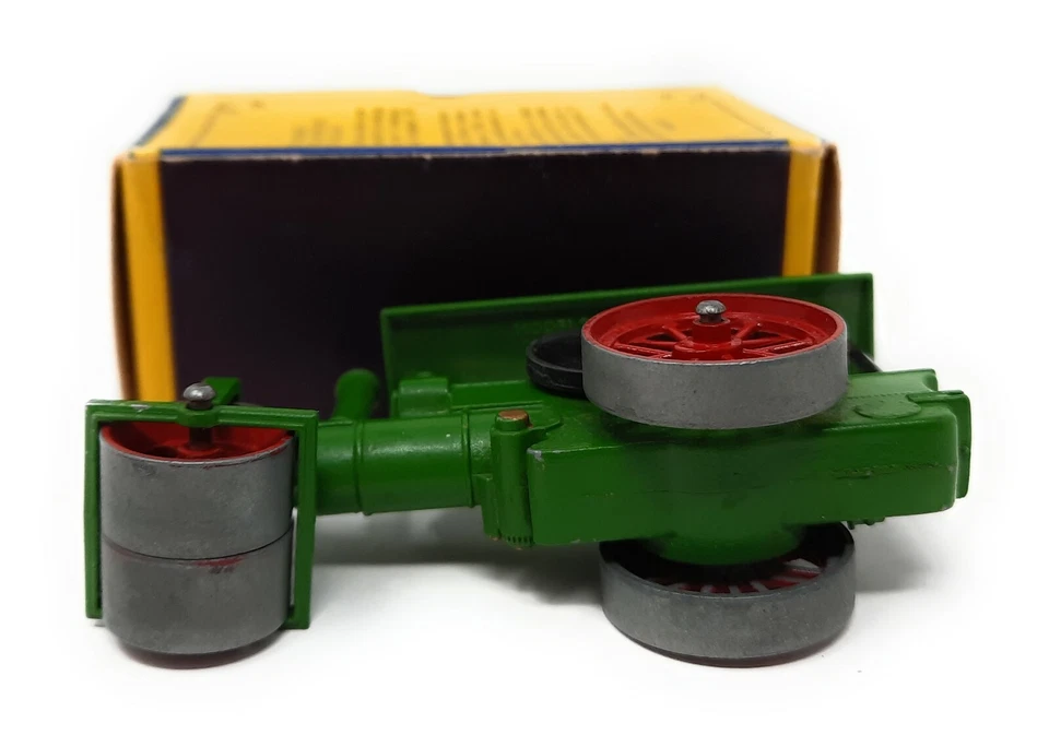 Matchbox Y11 Aveling & Porter Steam Roller Issue 3 Models o Yesteryear MoY C box - Image 3 of 4