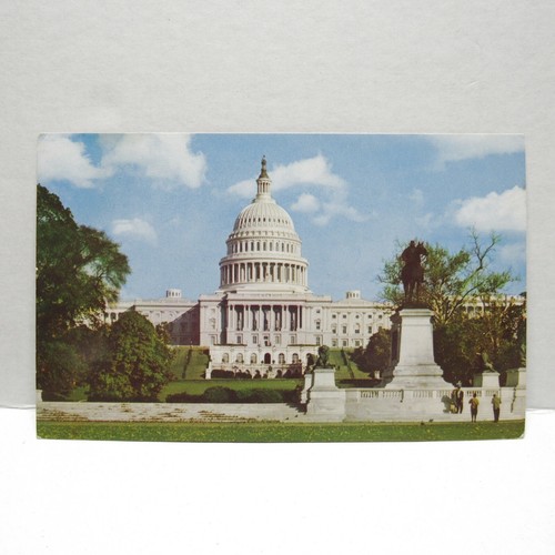 Postcard Vintage United States Capitol Building Washington DC Government