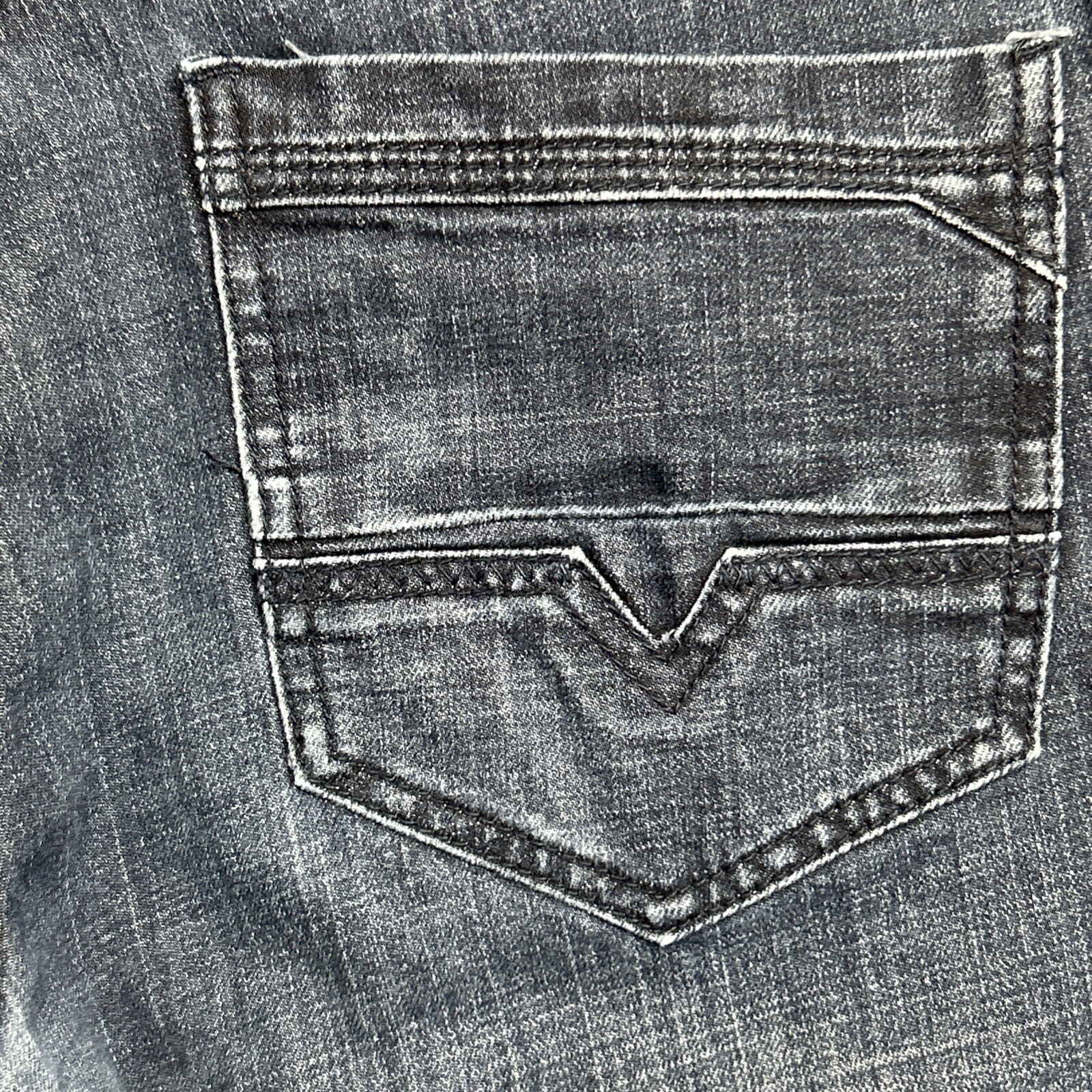 Platini Jeans Men's Sz 36x32 Blue Faded Whisker Studded Back Label Stretch EUC!